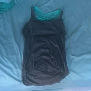 Lululemon tank top with built in bra